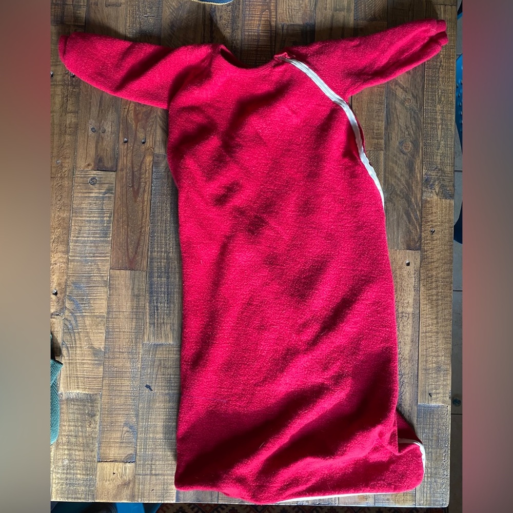 Reiff Relaxen long sleeved winter wool sleep sack, size 104/3T, EUC